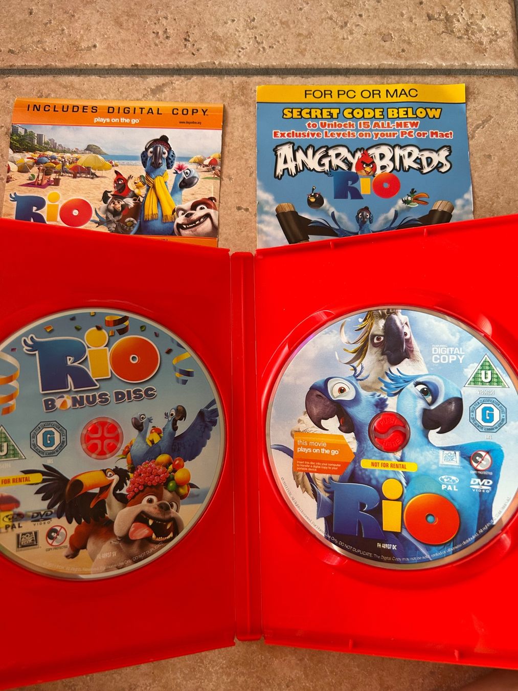 Alle DVDs: Rio Film DVD mit Bonus Disc – Gebraucht aus Oberkulm von angela_05 2