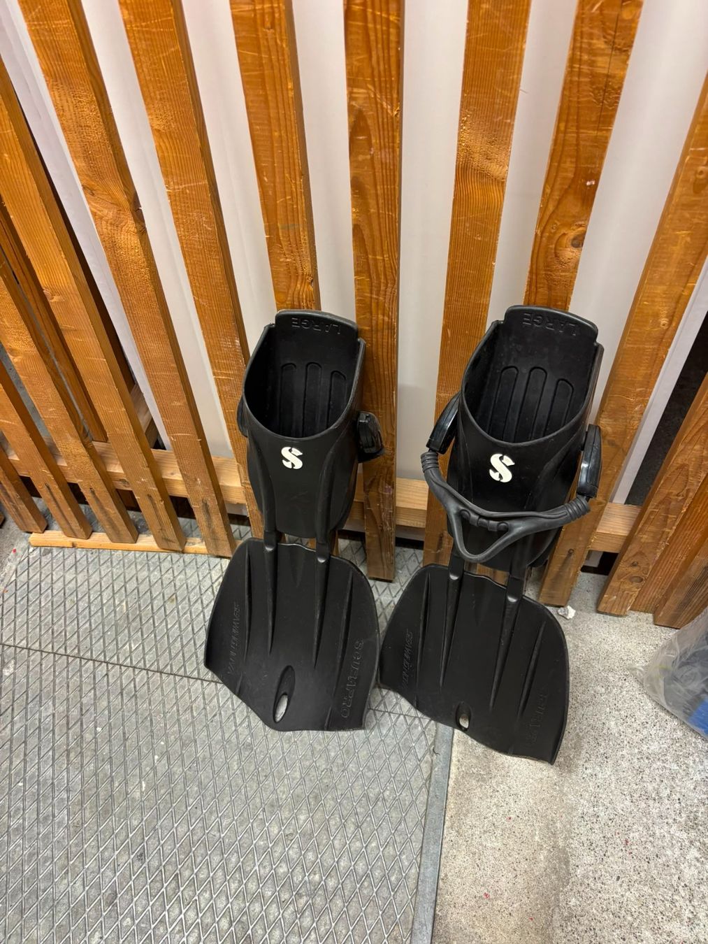 Scubapro Flossen, Masken & Schnorchel: Scubapro Seawing Flossen - Grösse "L" – Gebraucht aus Zürich von swisschicken