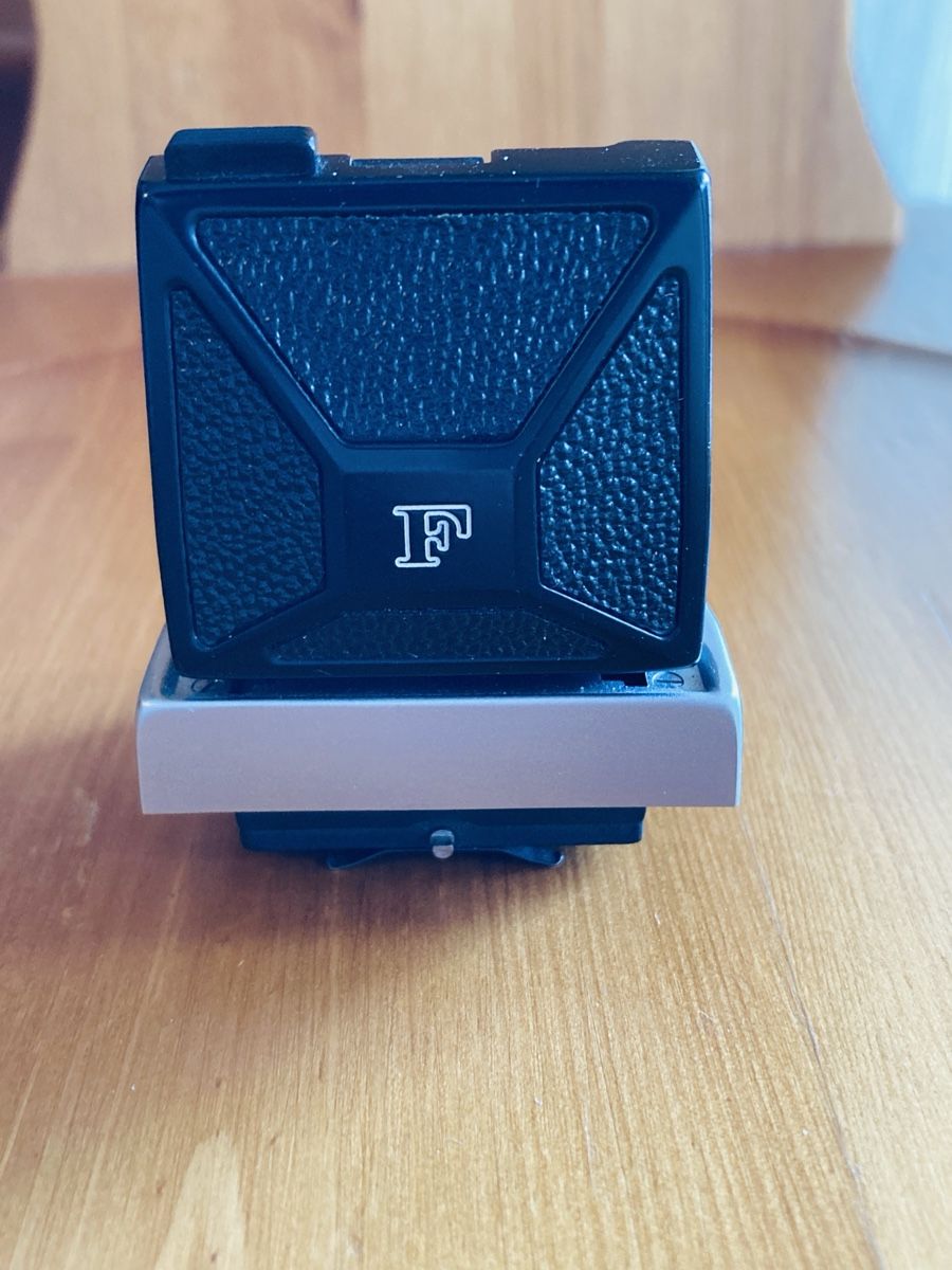 Nikon Fotocamera: Nikon F viewfinder – Usato da Flims Dorf venduto da daFlem