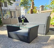 Bank und Glastisch aus Rattan