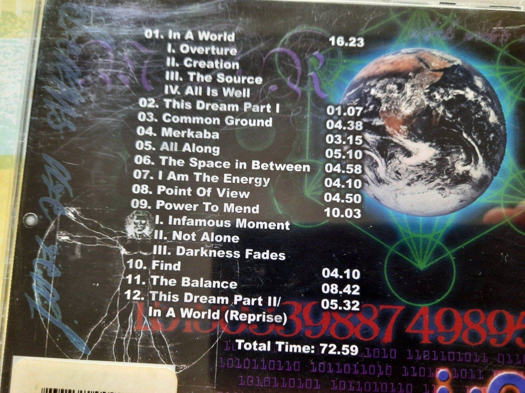 CDs: Cd Cryptic Vision - In a world – Gebraucht aus Pully von bro_n52j 2