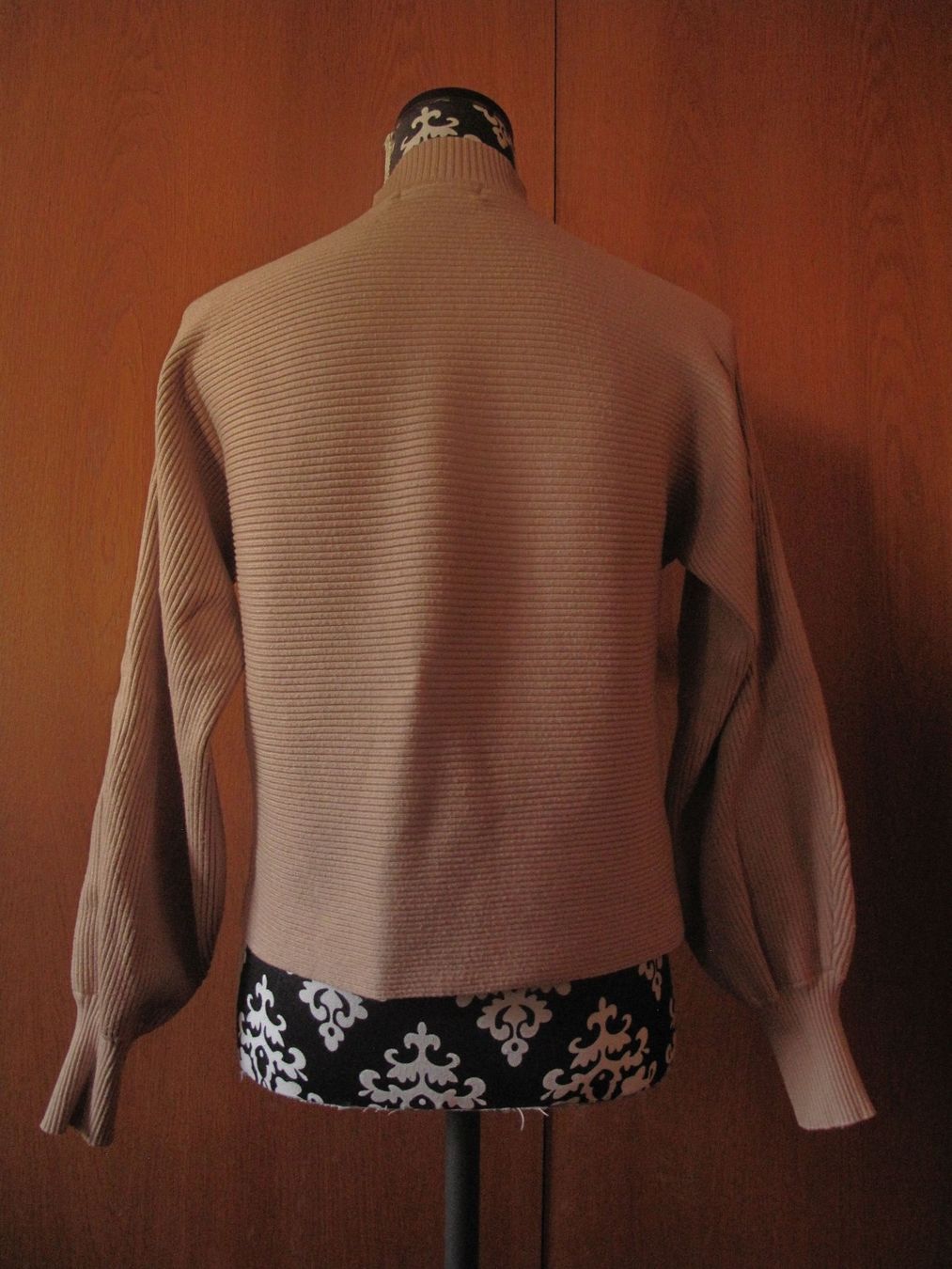 Bershka Pullover & Sweatshirts: Bershka Pullover Gr. XS  altrosa A-Post 9 Fr. – Gebraucht aus glarus von Engel_888 1