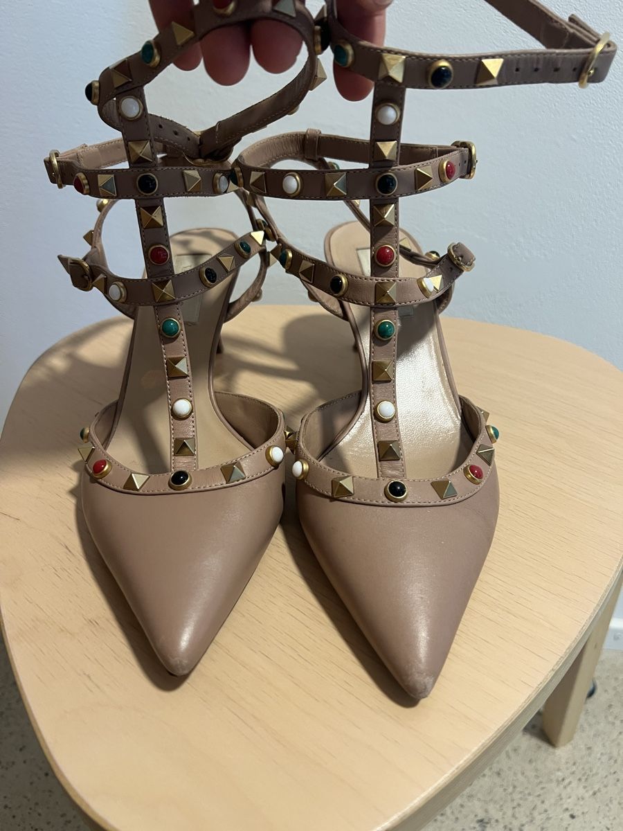 Scarpe da donna: Valentino Garavani 38.5 – Usato da Dietikon venduto da k.mirella 1