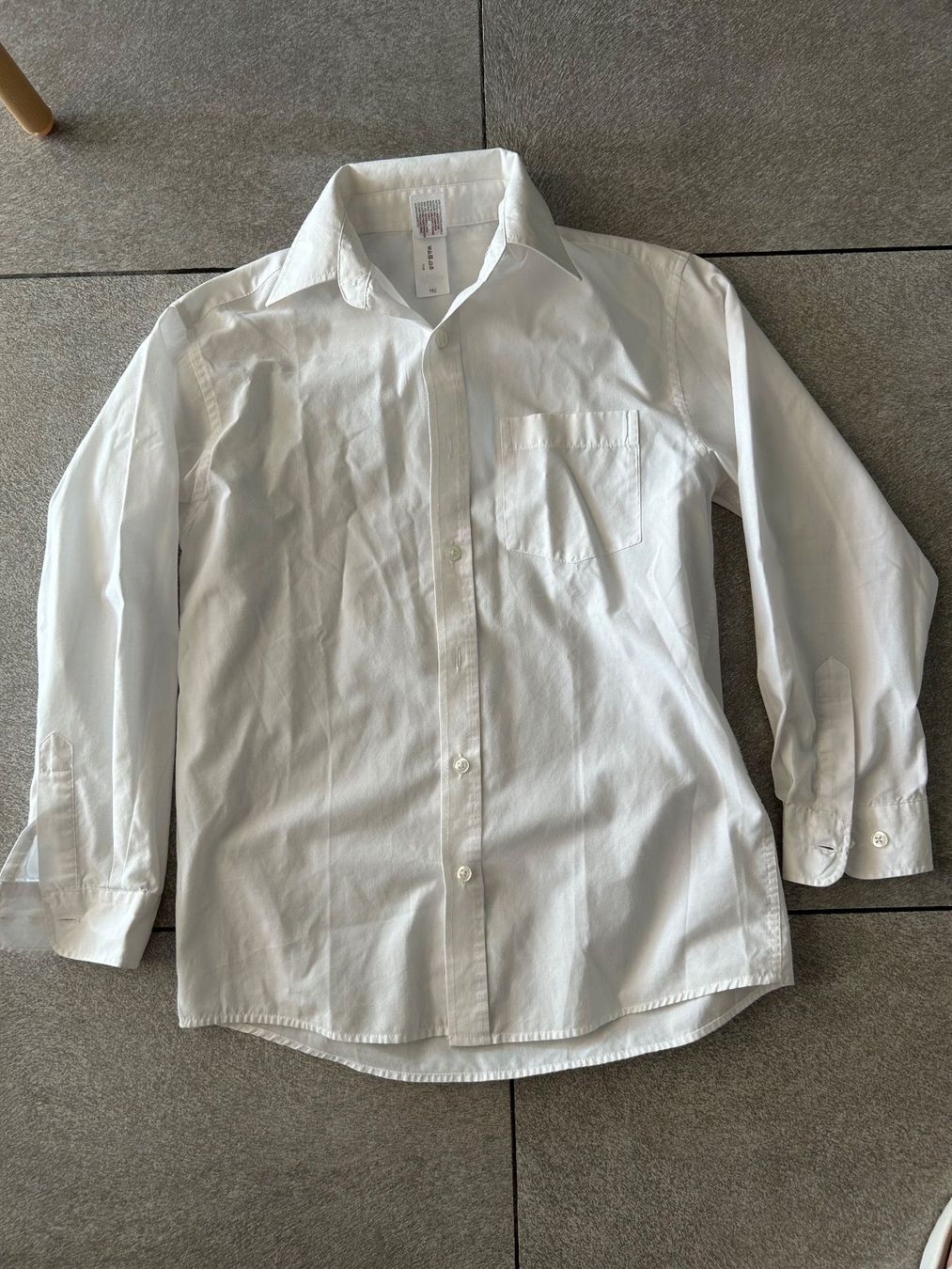 C&A Hemden, T-Shirts & Polos: Hemd weiss gr. 152 – Gebraucht aus Arbedo von nadia1973