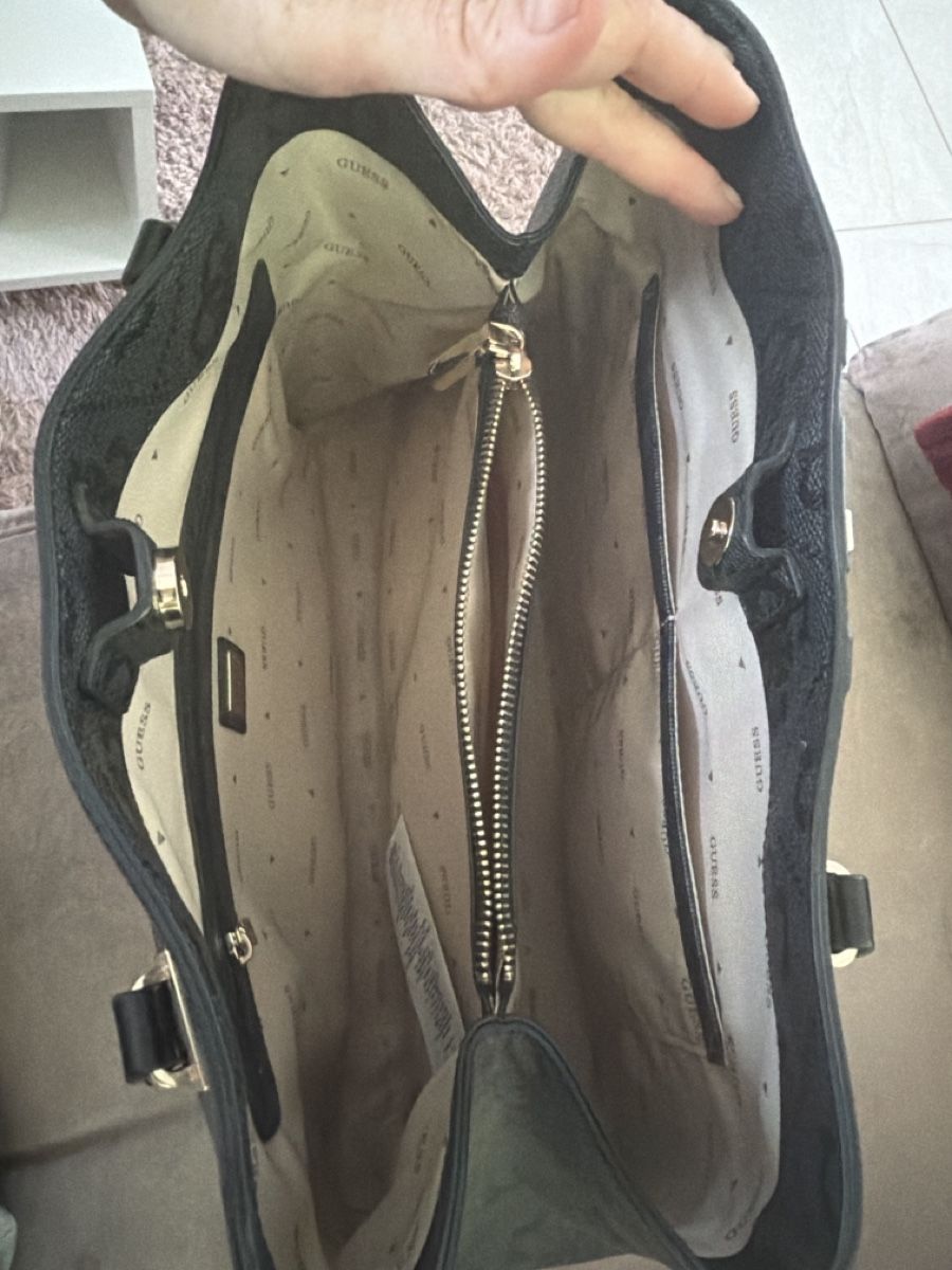 Guess Borse da donna: Original Guess Tasche – Nuovo (secondo la descrizione) da Waltenschwil venduto da dengel3 3