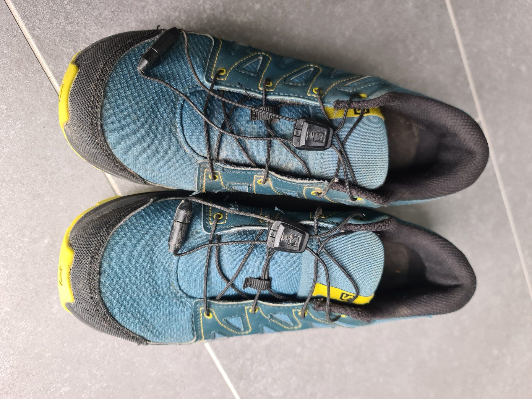 Salomon Herrenschuhe: Salomon Kinder Trekkingschuhe Wanderschuhe Gr. 36 – Gebraucht aus Hausen AG von Vugri 2