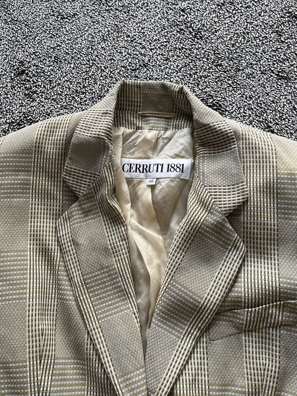 Anzüge & Kostüme: Blazer Cerutti Gr. 38 – Gebraucht aus Ittigen von Luky37