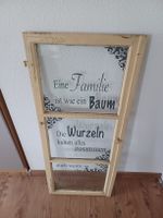 Altes Fenster mit Spruch 