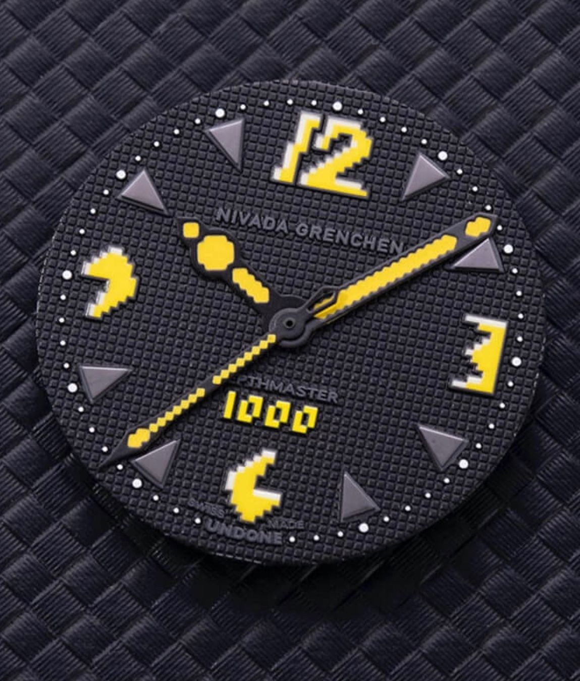 Nivada Orologi: NIVADA PIXEL ART DEPTHMASTER "PACMAN" by UNDONE Japan – Nuovo e nell'imballaggio originale da Embrach venduto da Canderau 4