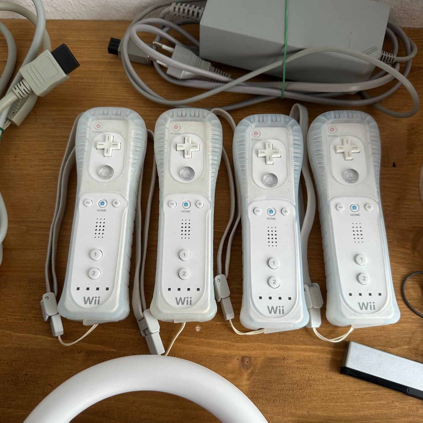 Nintendo Console: Nintendo Wii Konsole mit Zubehör – Usato da Luzern venduto da fairflip 1