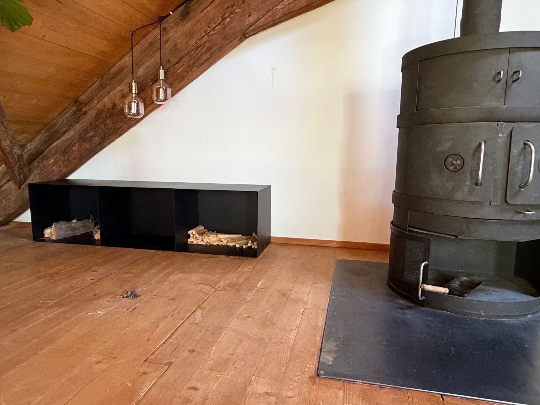Scaffali: Designer Metall Regal, schwarz – Usato da Kilchberg ZH venduto da alice.rose