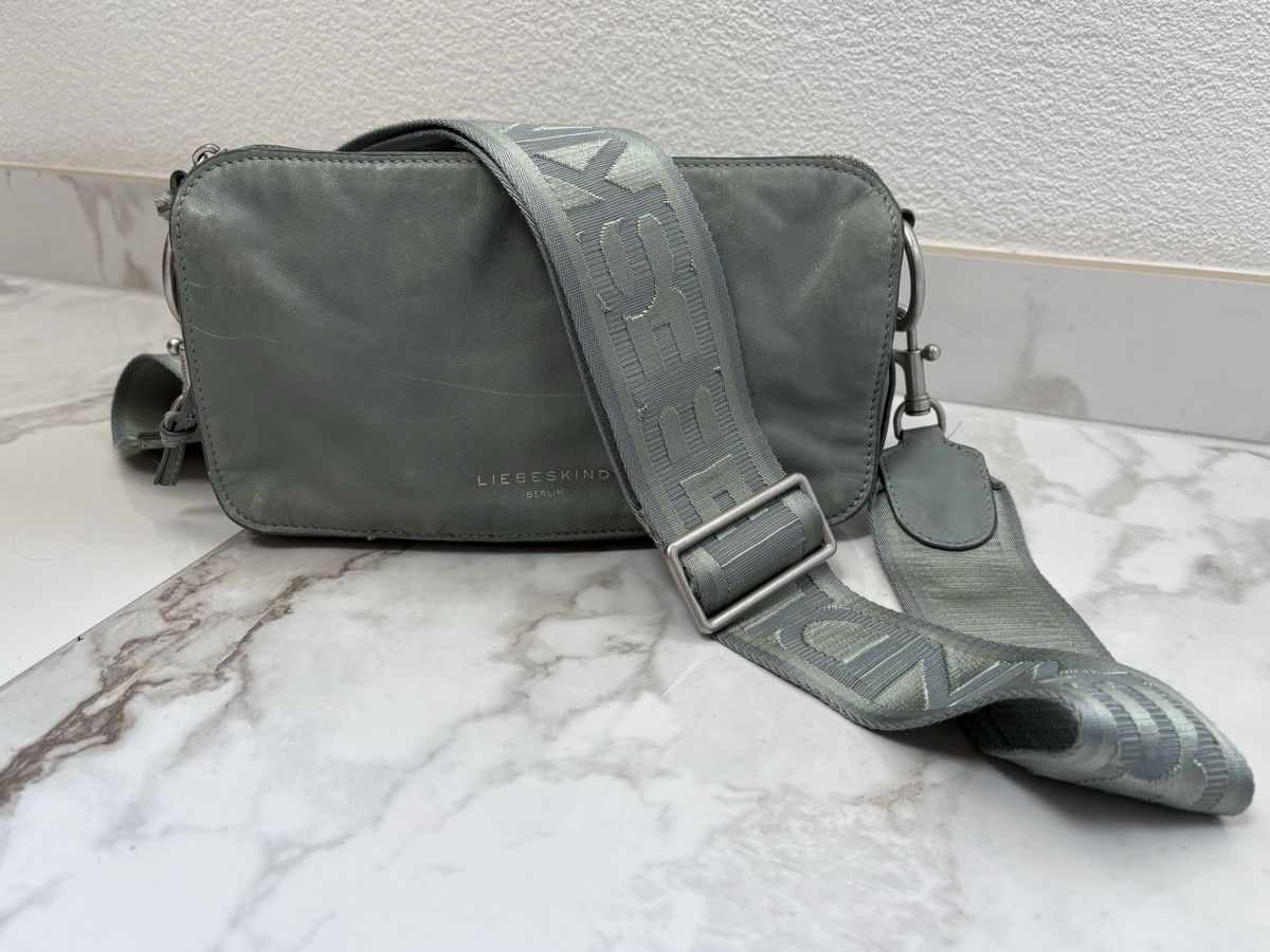 Liebeskind Sacs femmes: Ledertasche von Liebeskind  – D'occasion à Estavayer-le-Lac par Mimmy02 1