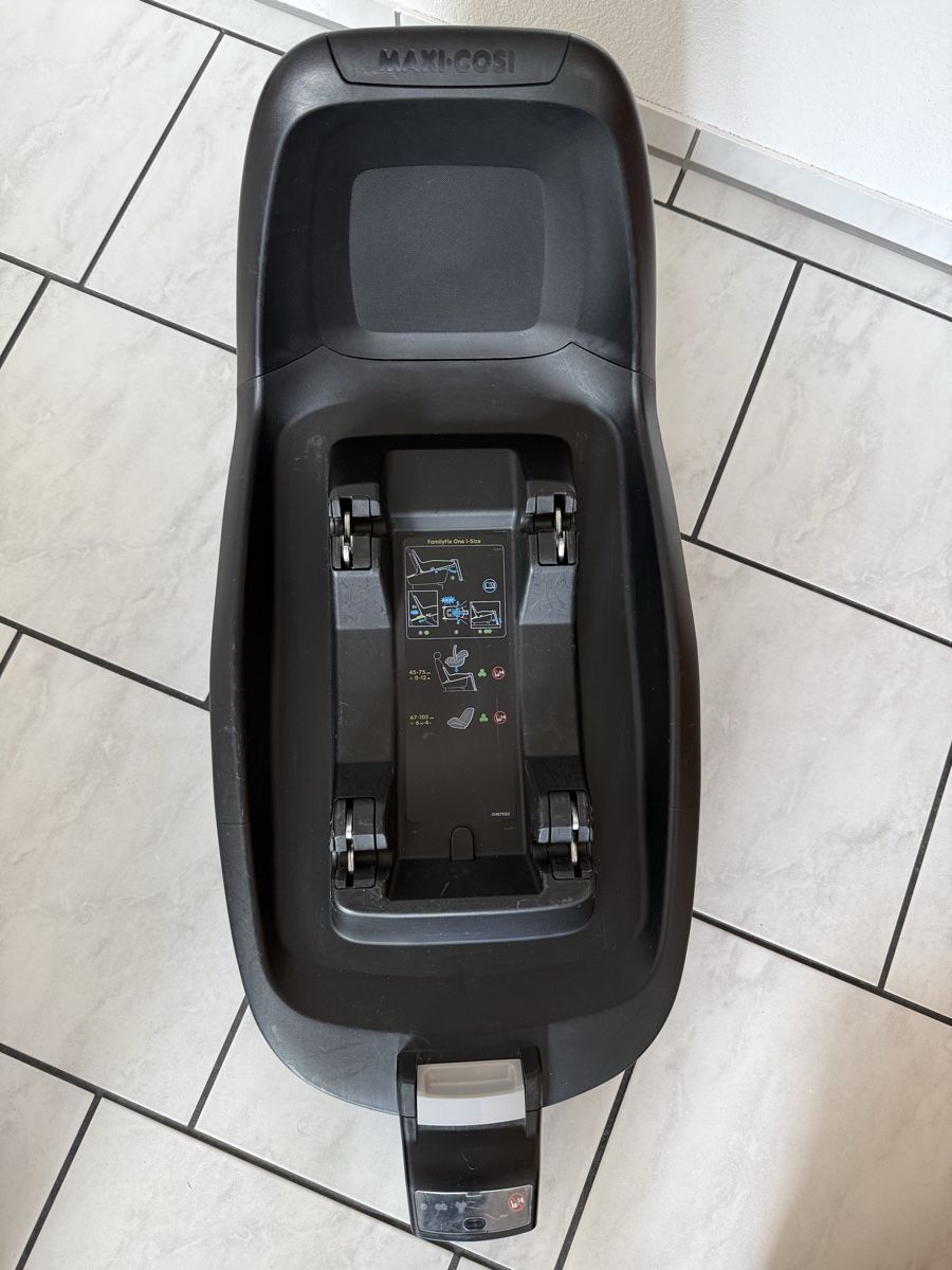 Maxi-Cosi Seggiolini per auto: Maxi-Cosi FamilyFix One i Size – Usato da Henggart venduto da depeterli