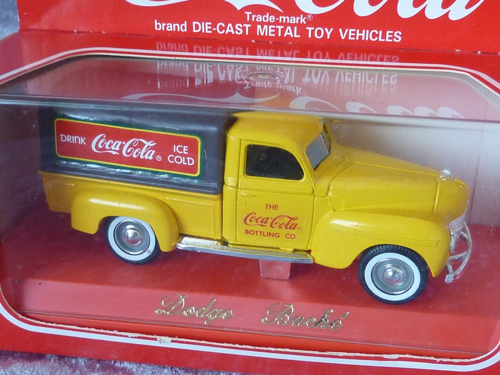 Solido Age D'Or Dodge Bache' 4421 Pick Up Van Sun Club 1940 PKW Modellismo