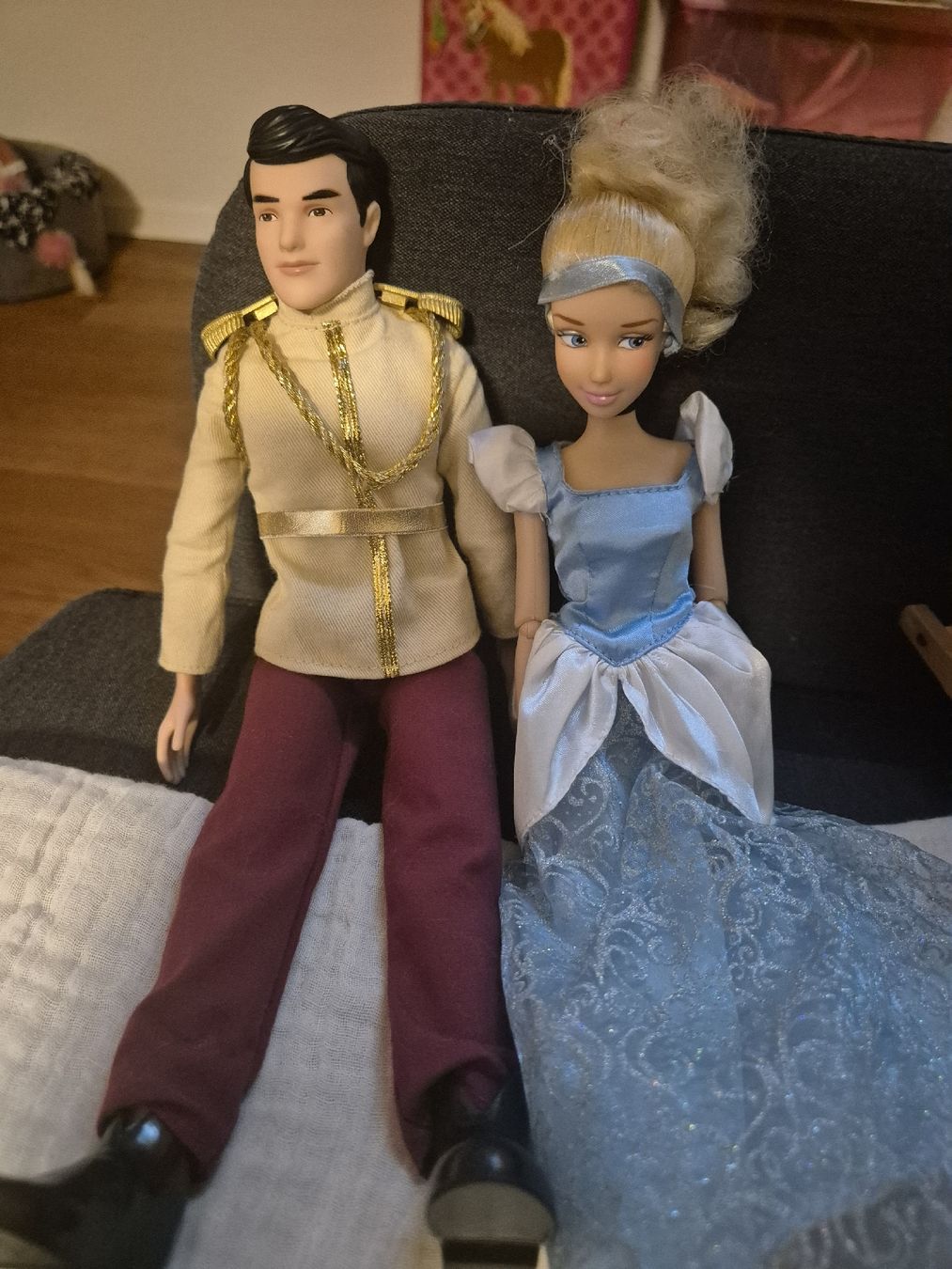 Bambole: Cinderella+Prince Doll Set  – Usato da Zürich venduto da mar_h988 2