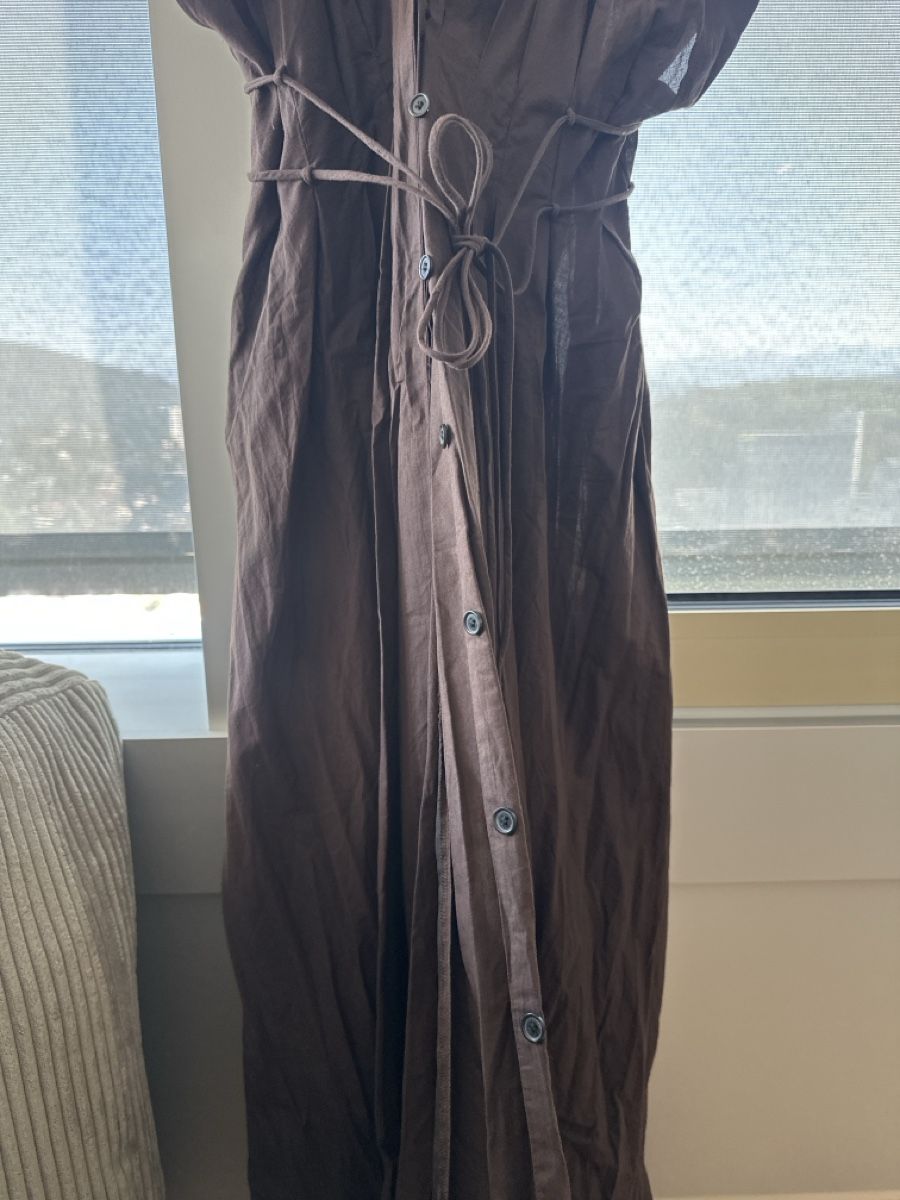 Zara Kleider: Kleid Zara braun mit Bindegürtel – Gebraucht aus Ostermundigen von jurz 2
