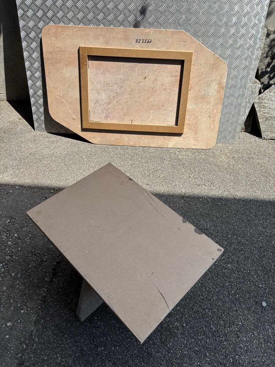 Tables: massiver Couchtisch  – D'occasion à Wil SG par mario.wick 5