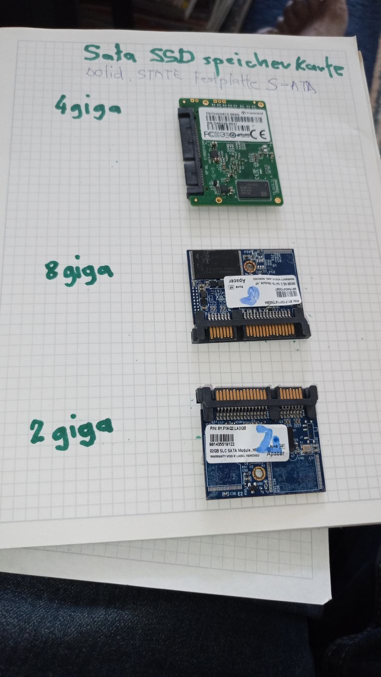 Schede di memoria: Speicher Sata Modul 4giga, sehr klein – Nuovo (secondo la descrizione) da wila venduto da audi48 2