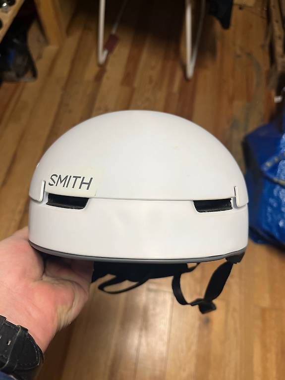 Caschi: Casque Multisport Smith Summit - Taille MD 55.59 - Neuf – Usato da Genève venduto da cho_jf98