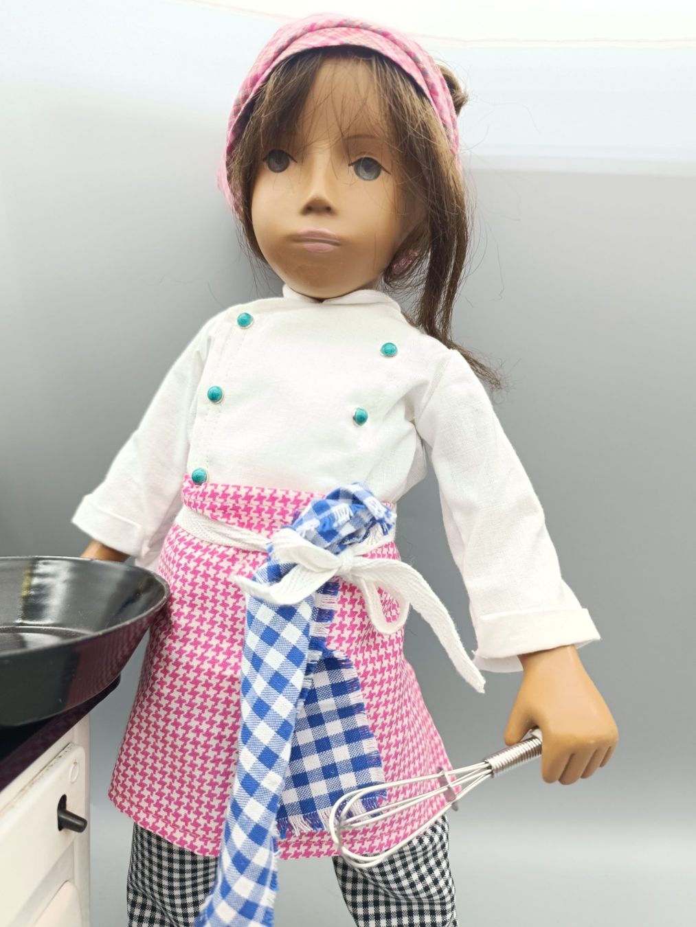 Poupées: Sasha Puppe Serie Köchin – D'occasion à Witterswil par Tapsy52 6