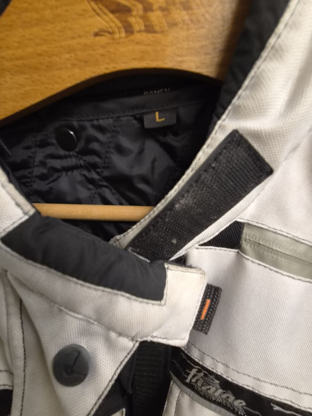Lotti di vestiti: Motorad jack und Hose polo – Usato da Riehen venduto da mbahn 1