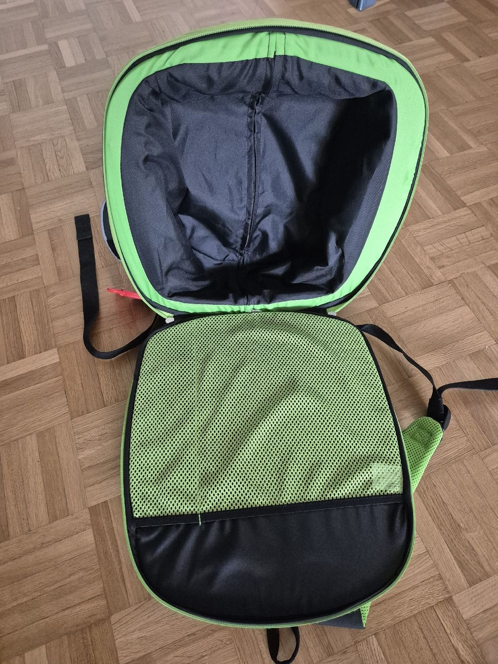 Trunki Sièges auto: trunki, Boostabag . Kids seat car and backpack.  – Neuf (Voir description) à Zürich par pav_dhl9 5