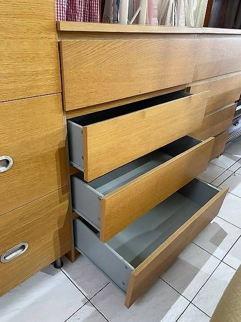 Cassettiere: Zeitloses Schubladenmöbel / Highboard – Usato da Neuhausen am Rheinfall venduto da galleria13 1