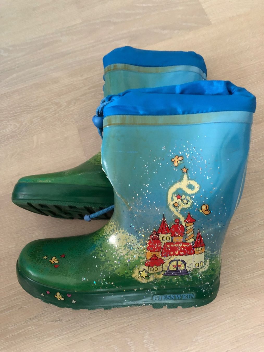 Schuhe für Jungen: Gummistiefel Marke Giesswein - Grösse 34 – Gebraucht aus Thalwil von holoarte 2