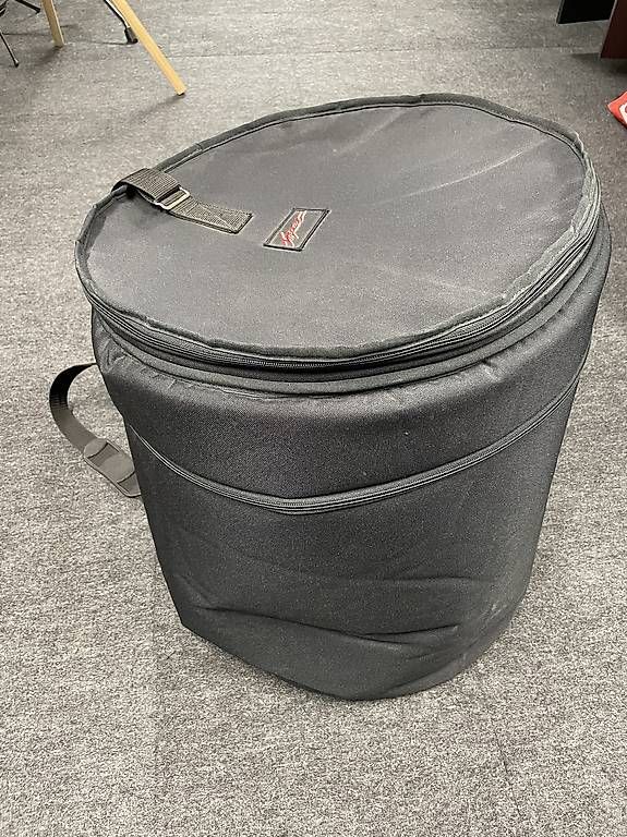 Instruments de musique: Trommel Tasche – D'occasion à Basel par Basilisk71