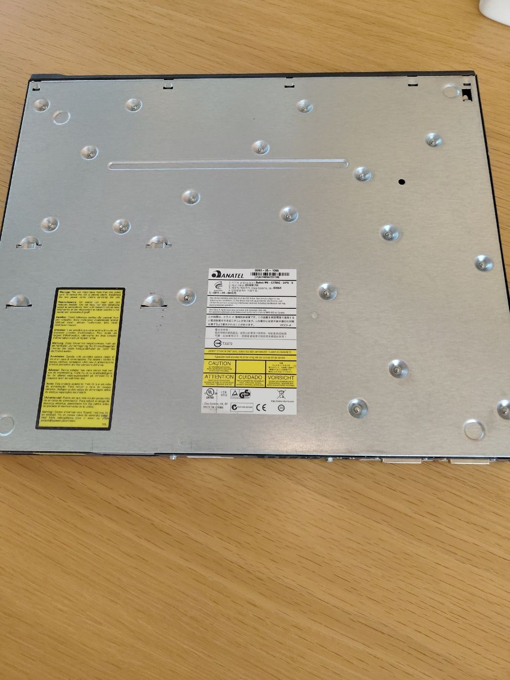 Cisco Schalter: CiscoSystems Catalyst 3750G Series PoE-24 – Gebraucht aus Malans GR von affonpign 4