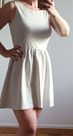 Elegantes Kleid, A-Linie, Grösse S, wie neu