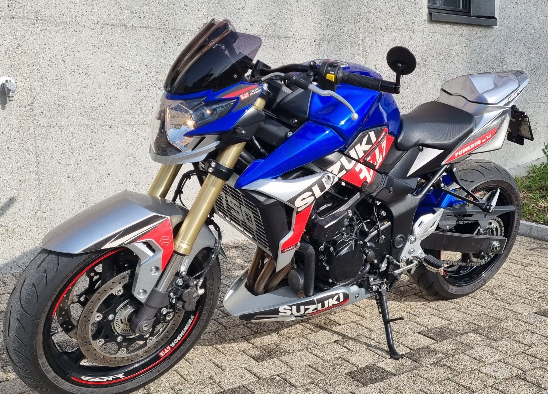 Suzuki Strada: Suzuki GSR 750 – Usato da Bottighofen venduto da Ps_10 2