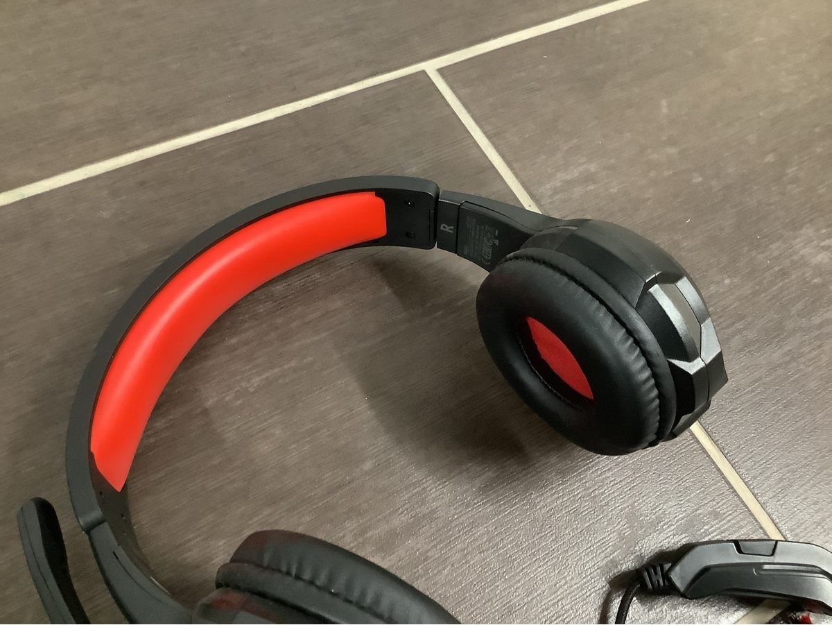Trust Cuffie: Trust GXT 307 Ravu Gaming Headset – Usato da Brugg AG venduto da Sweety_pie 3