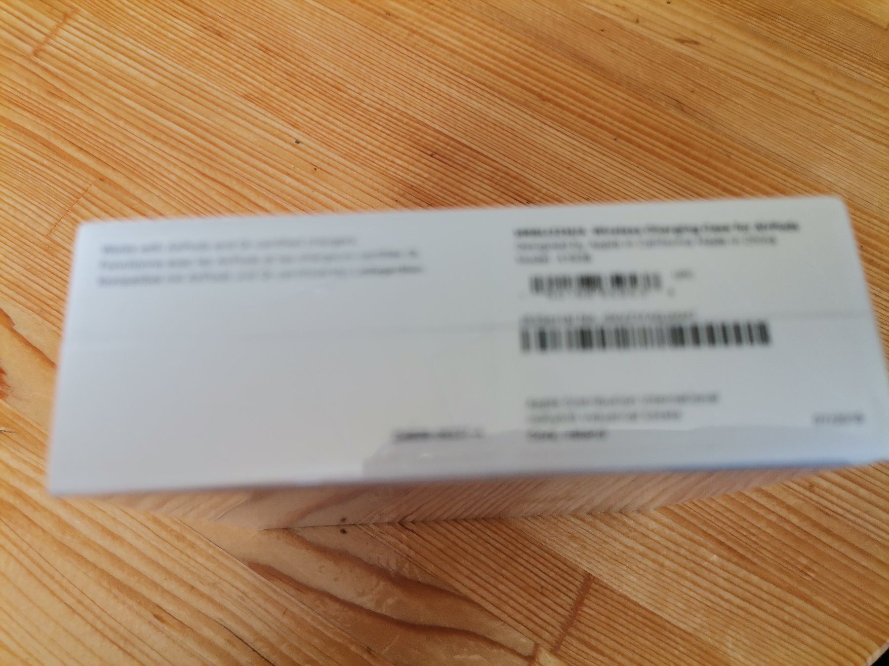 Apple Caricabatterie: APPLE AirPods Wireless Charging Case Ladestation weiss – Nuovo e nell'imballaggio originale da Münchwilen TG venduto da Gandalf126 2
