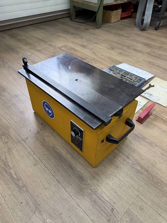 Toutes les machines: Schallberger FACETTE STAR EFG  – D'occasion à Dübendorf par Perargutus