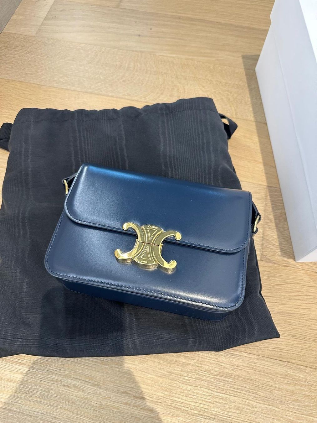 Celine Taschen für Damen: CELINE Teen Triomphe tasche – Gebraucht aus COMMUGNY von toutdoitdisparaitre