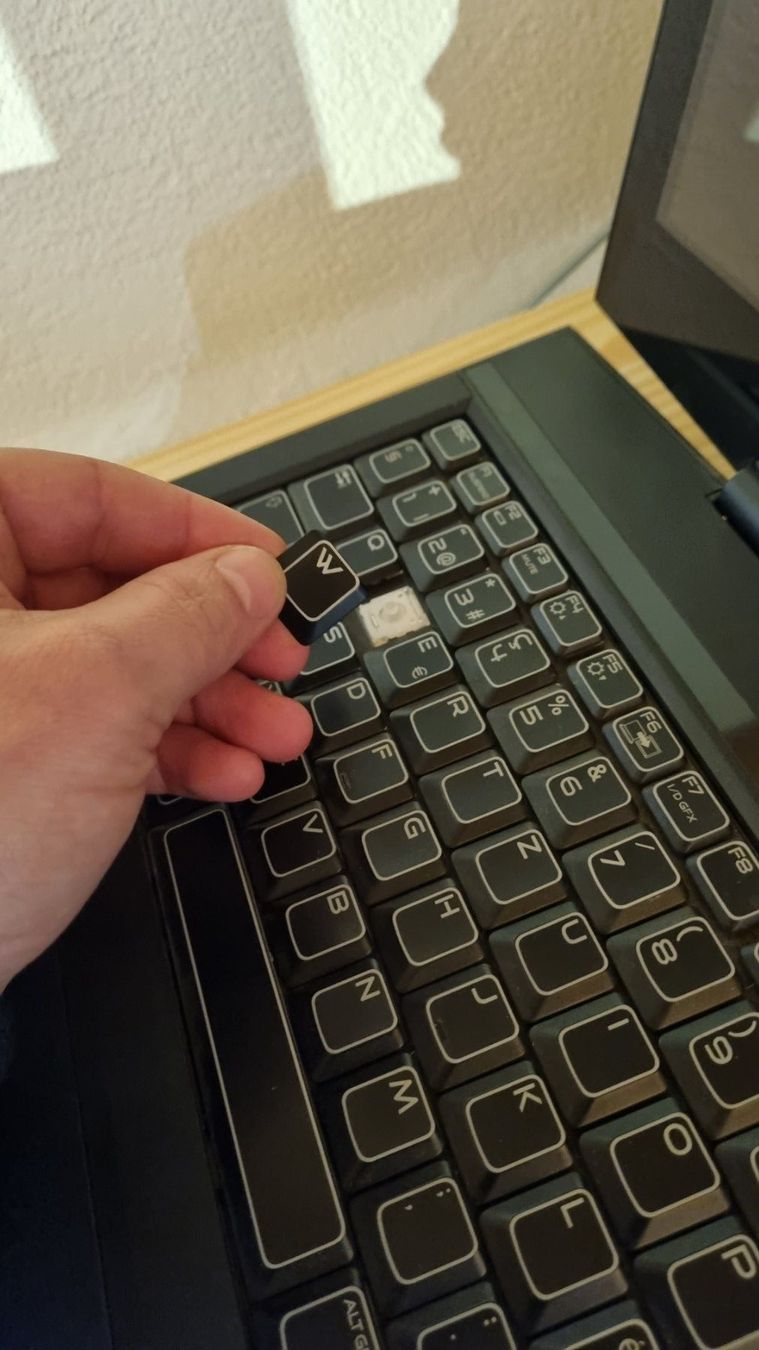 Alienware Notebooks: Alienware Notebook 17" Game Laptop 2010 – Gebraucht aus Andwil TG von  7