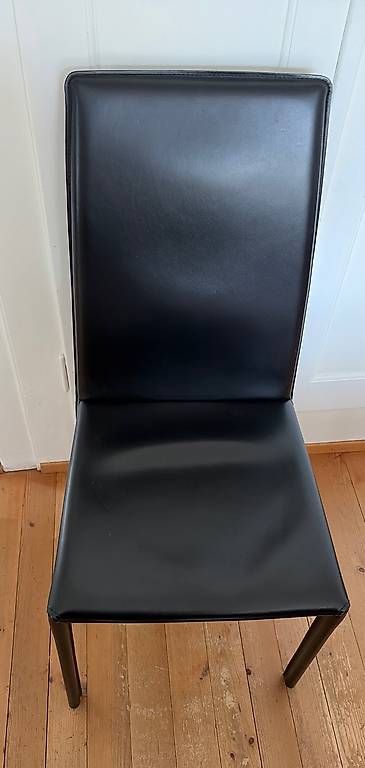Chaises: Interio Kunstleder Stuhl – D'occasion à Zollikerberg par kajschi 1