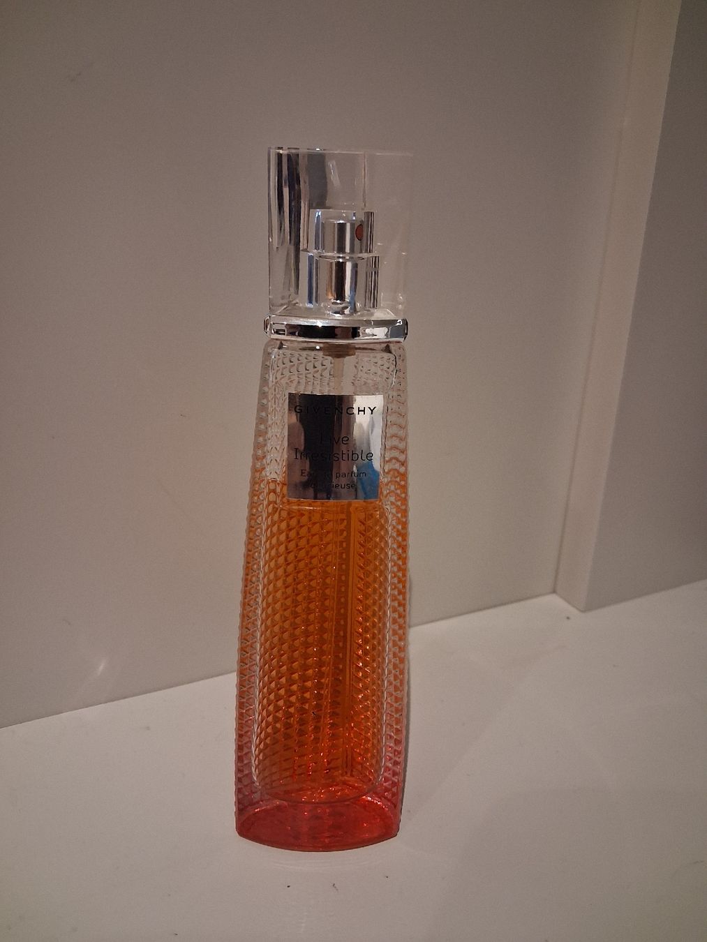 Givenchy Profumi & Eau de Toilette: Givenchy Irresistible délicieuse – Usato da Lausanne venduto da ori_5krs