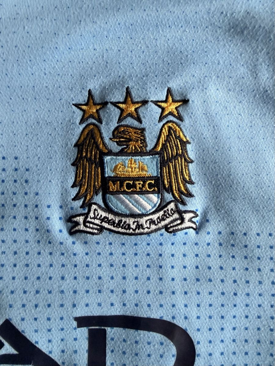 Umbro Canottiere & Pantaloni: Maillot Manchester City 2011-12 - NASRI #19 - AUTHENTIQUE - – Usato da Moutier venduto da Mrbond125 2