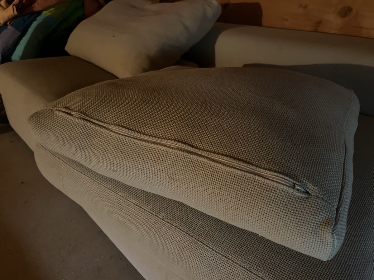 Divani: Sofa – Usato da Saas im Prättigau venduto da ray_man_98 3