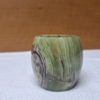Versand möglich, Vase aus grünem Onyx-Marmor mit Adern