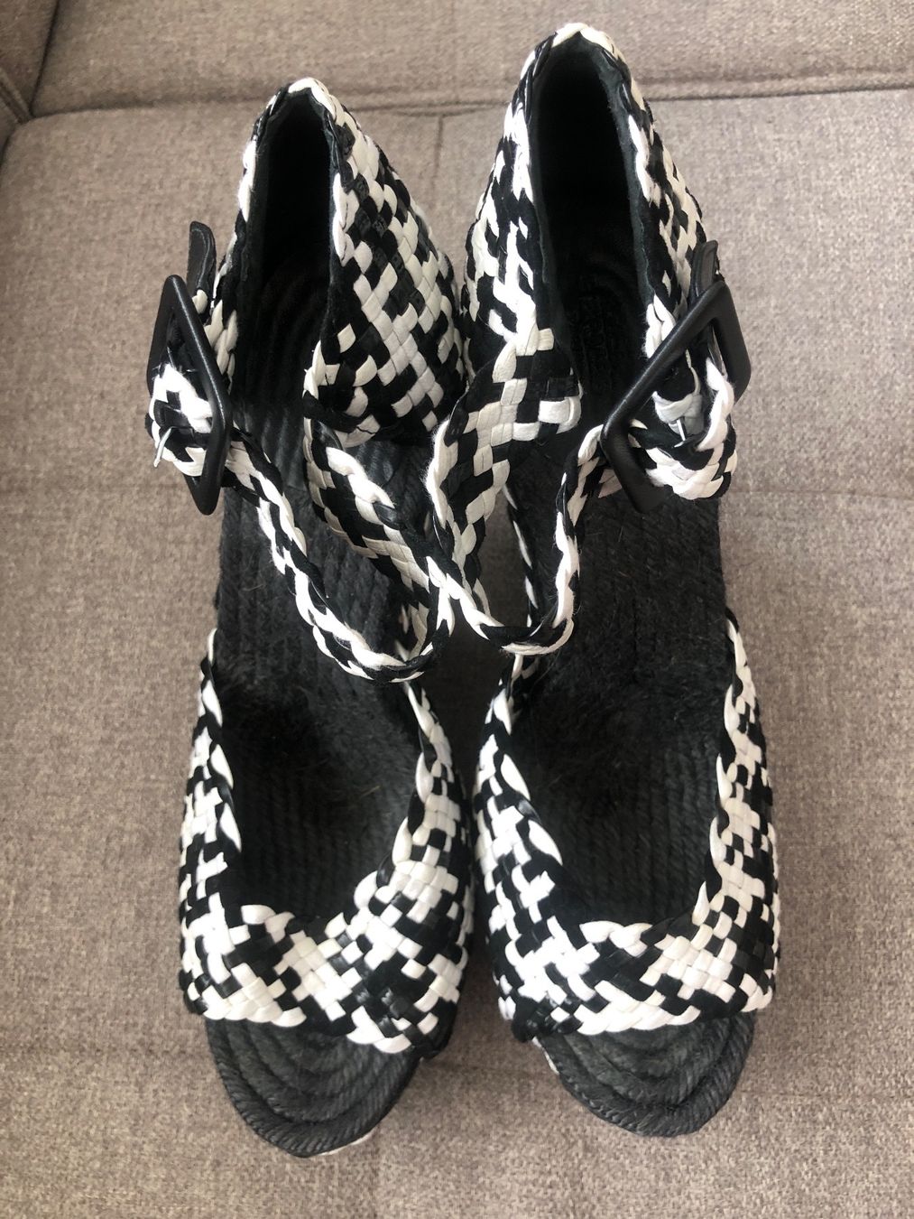 Hermès Scarpe da donna: Hermes Plateau Sandalen – Usato da St. Moritz venduto da Capricorn88 1
