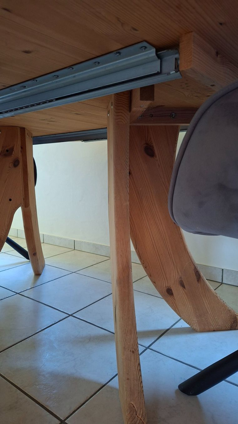 Tables: Esstisch aus Holz – D'occasion à Golaten par stb_75dv 4
