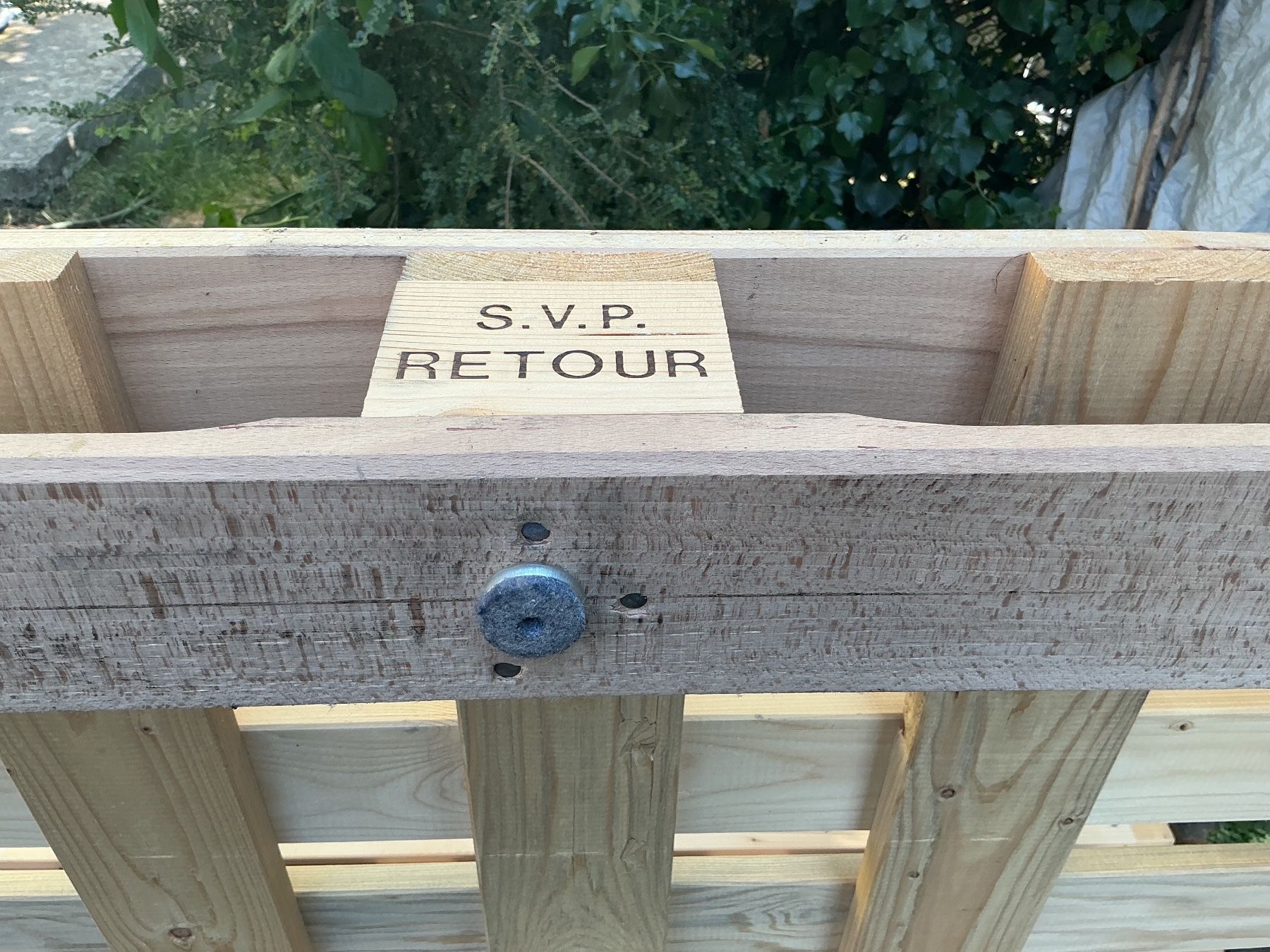 Pallets: 2 schöne Holzpaletten für Sitzmöbel oder Bett – Usato da Konolfingen venduto da Stephu72 4
