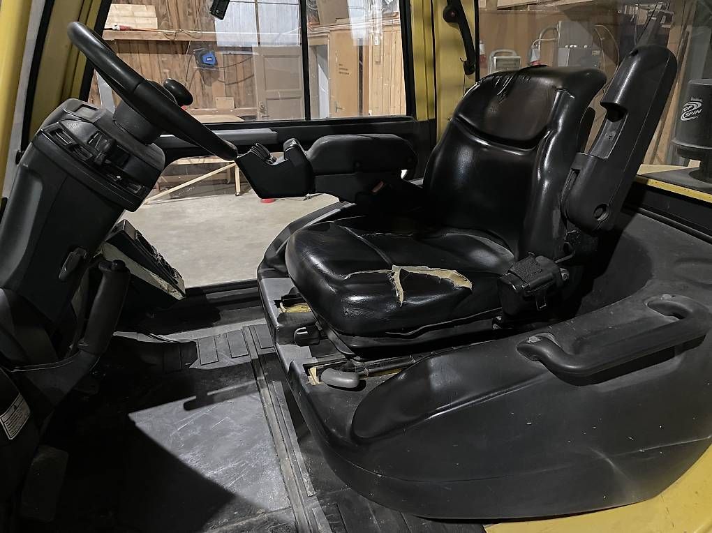 Diesel Carrelli elevatori e a forche: Stapler Hyster Modell H8.0F16 – Usato da Schaffhausen venduto da AESS1 8