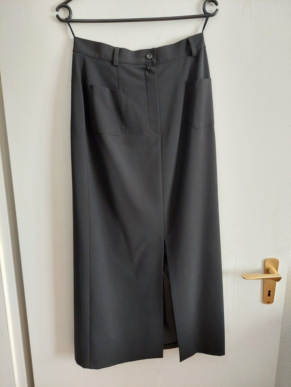 Gonne: Rock Midi Gr. 38 schwarz Marke: Hirsch – Usato da Diegten venduto da isetta590