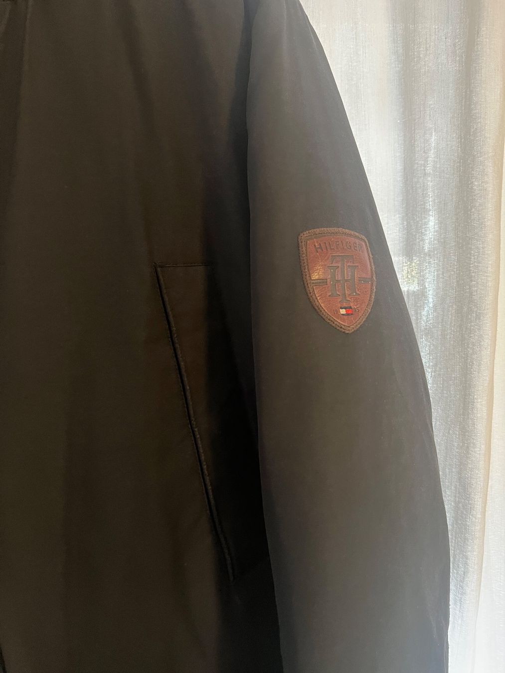Tommy Hilfiger Giacche: Tommy Hilfiger Daunenjacke – Usato da Zürich venduto da dst_zmg6 1