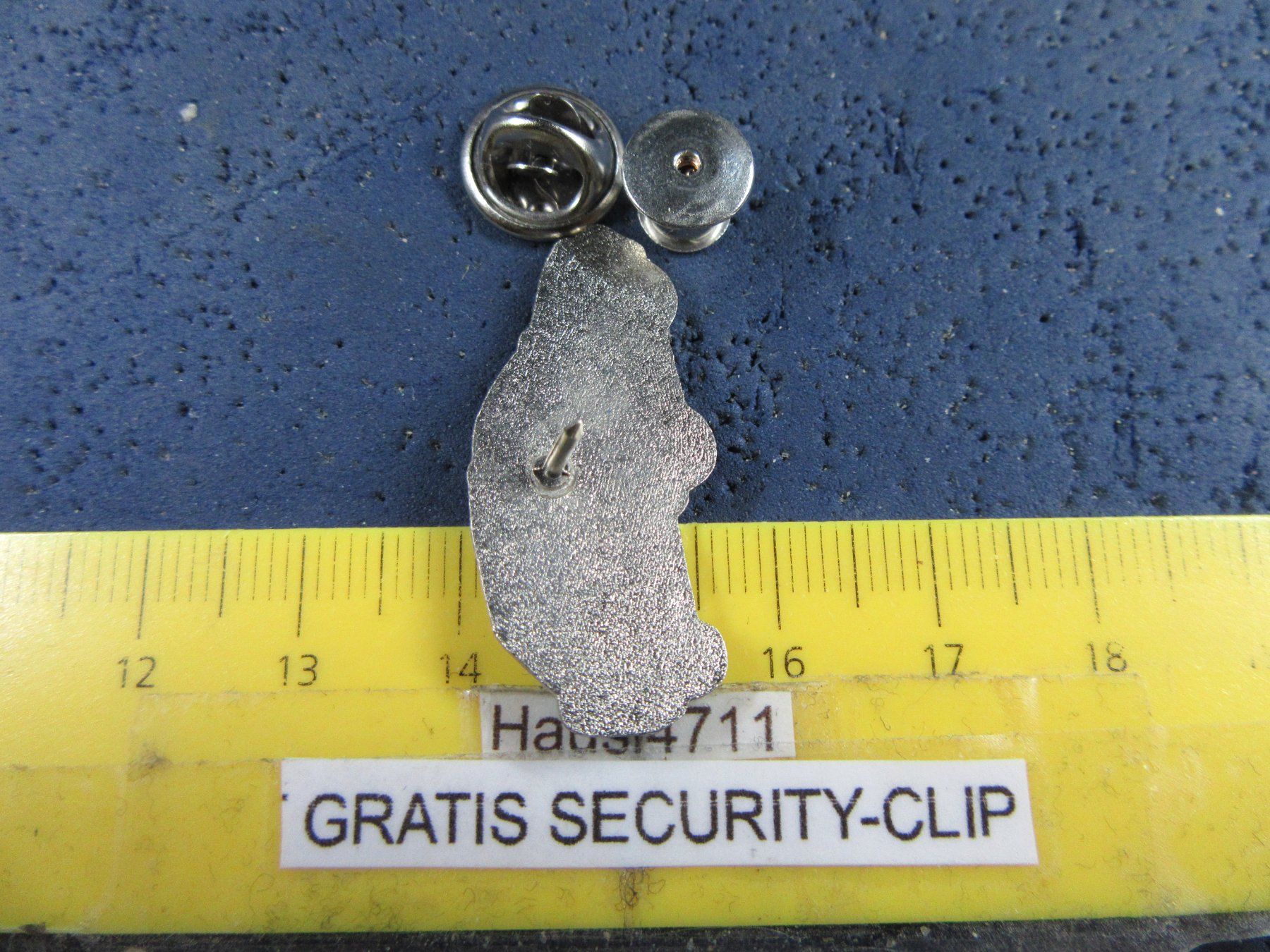 Fiat Placchette & Badge: FIAT TEMPRA AUTO PIN GLASIERT MIT SECURITY-CLIP – Usato da Ettingen venduto da Hausi4711 1