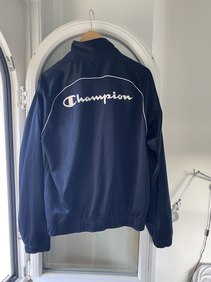 Champion Jacken: Champion Sweatjacke, Grösse L – Gebraucht aus Bern von gian1898 1